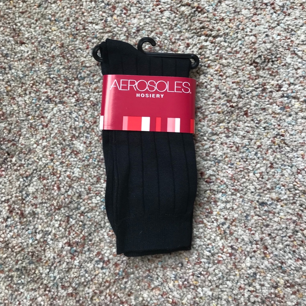 NWT - Dress socks